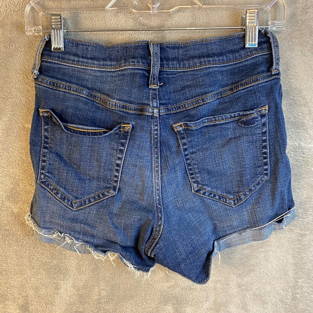 Hollister Denim Shorts Womens 3 High-Rise Short-Short Blue Distressed EUC - Picture 6 of 6